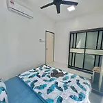 Bukan Cinta Biasa Home 3 Bilik Aircond, Dua Ruang Tamu Aircond Dan Free Wifi 500 Meter Dari Hospital Sultanah Bahiyah Alor Setar